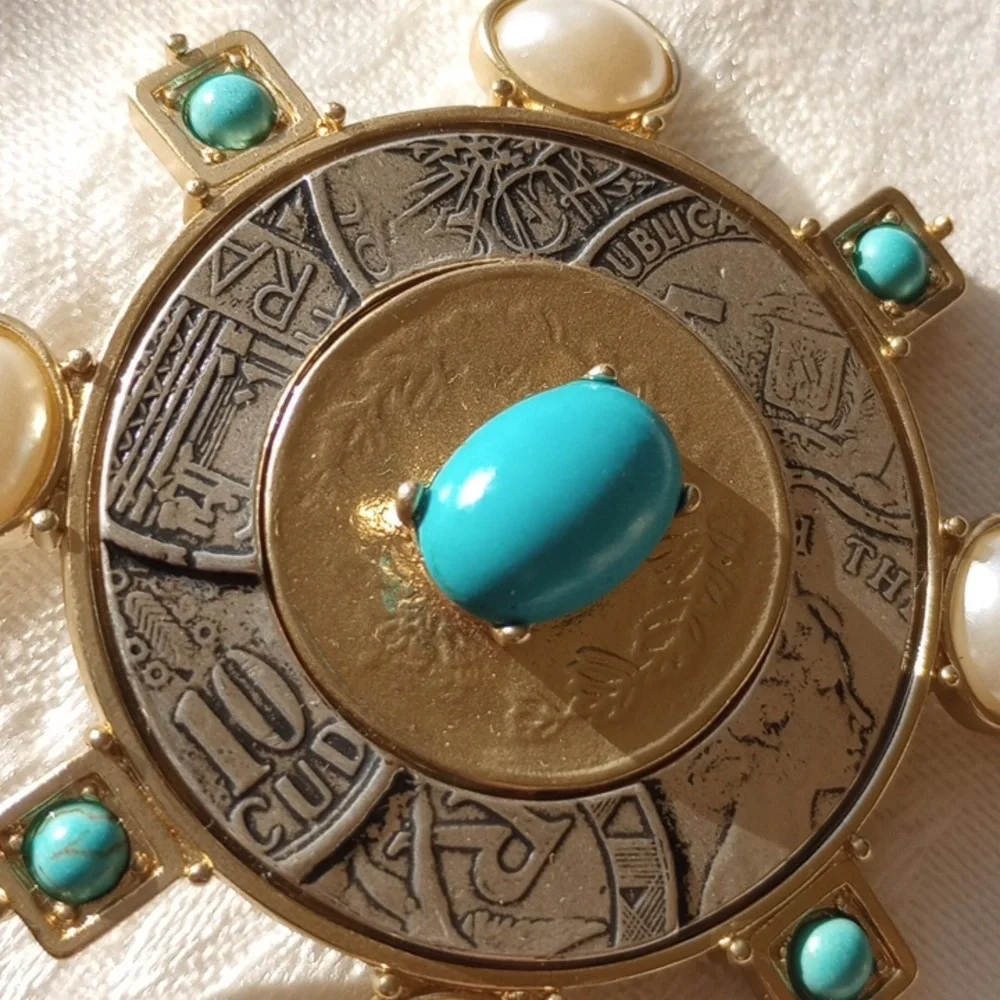Nwot Chicos Isabella faux Turquoise and faux pearl coin two toned Brooch